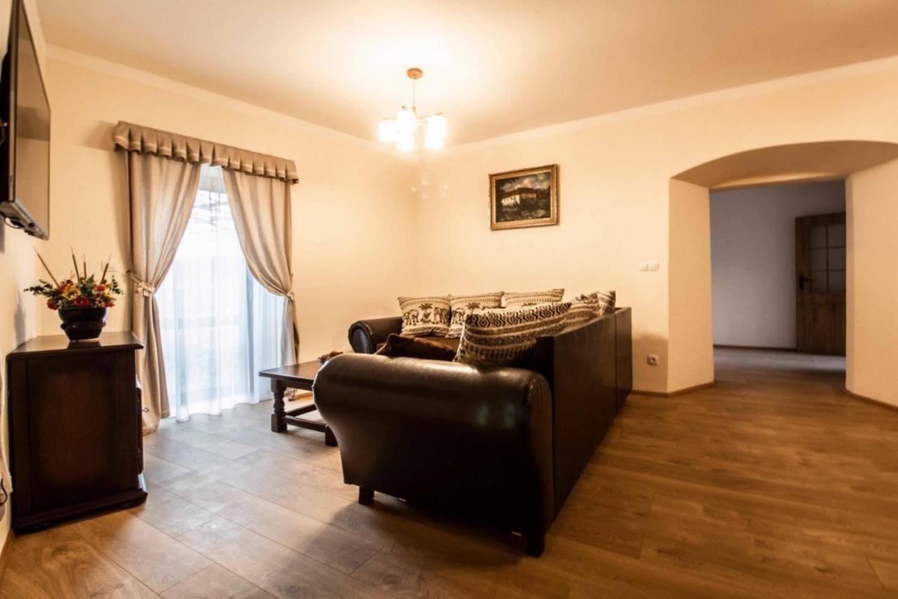 Residence Tvrz Skocice Esterno foto