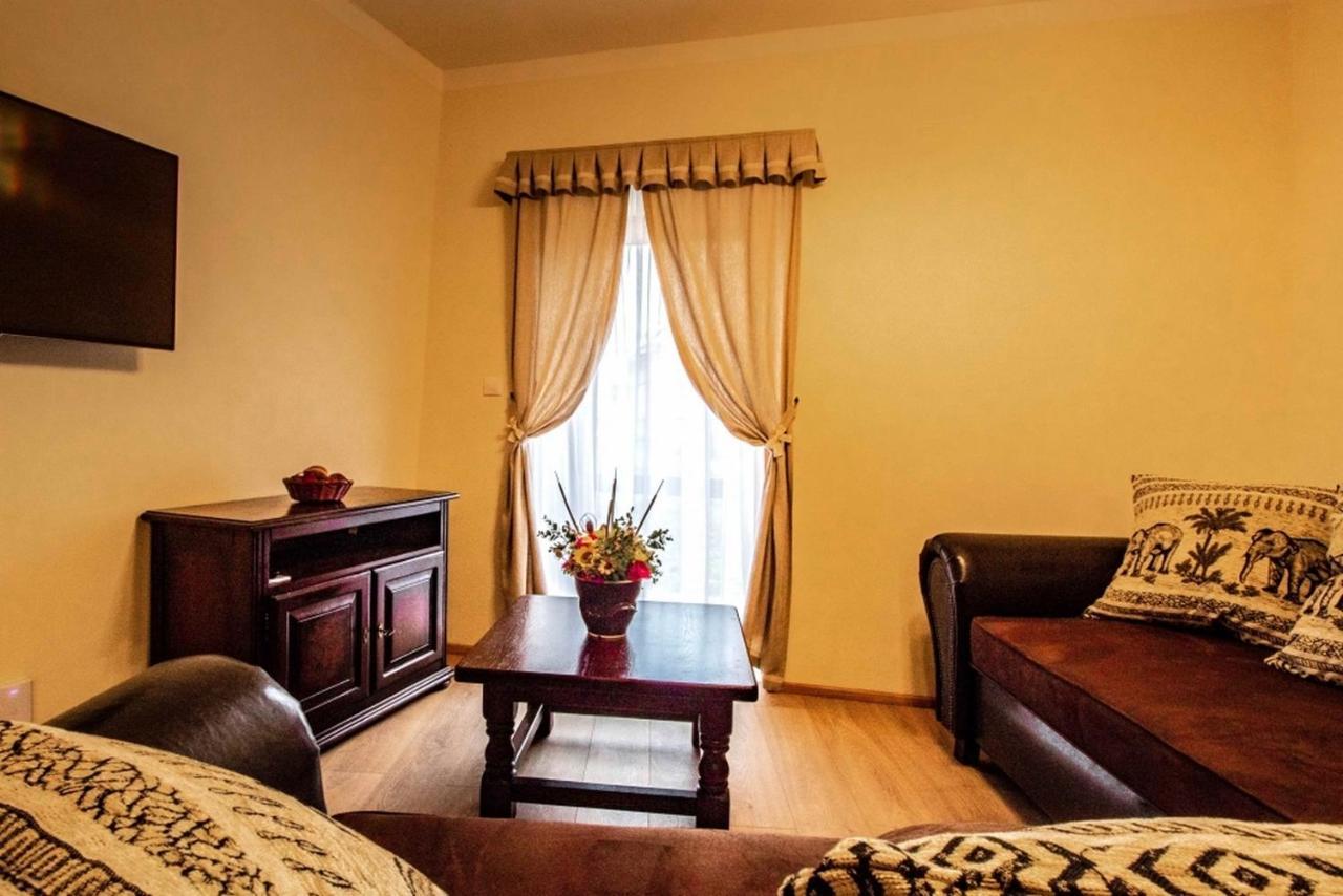 Residence Tvrz Skocice Esterno foto